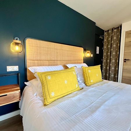 Hotel Les Chaumettes サヴィーヌ・ル・ラック エクステリア 写真