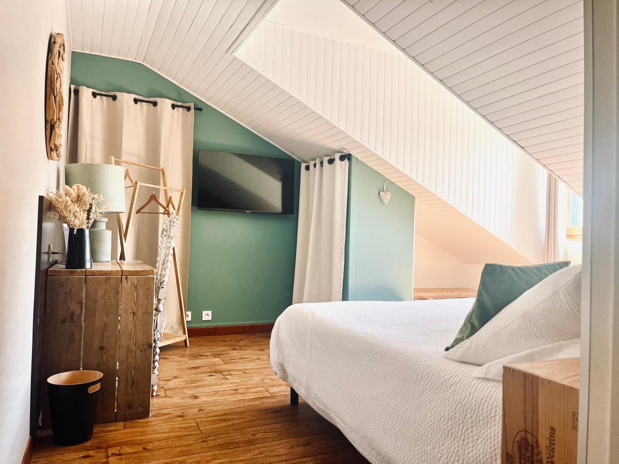 Hotel Les Chaumettes サヴィーヌ・ル・ラック エクステリア 写真